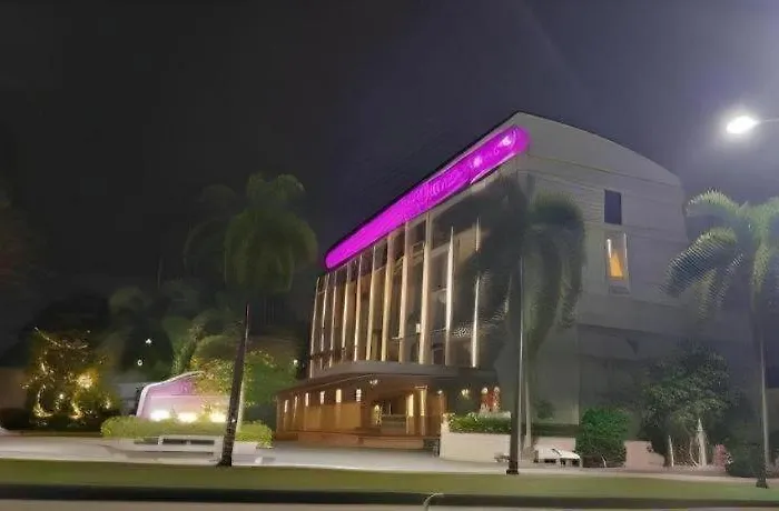 Western Grand Ratchaburi โรงแรม