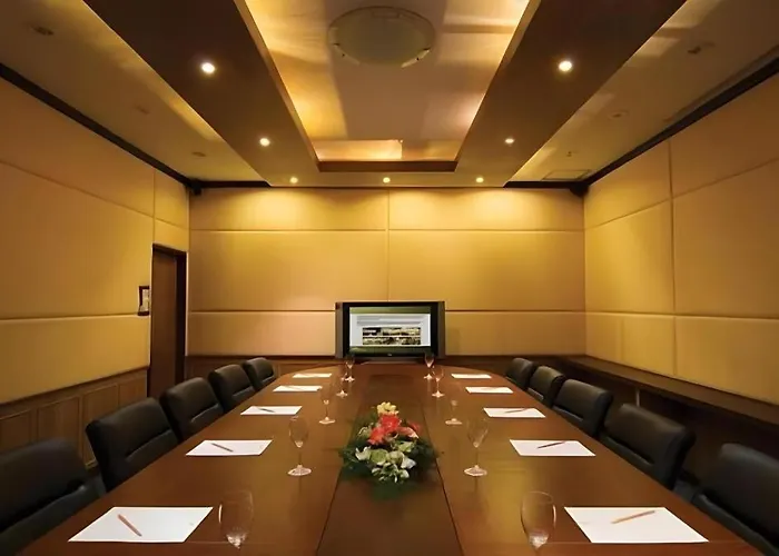 โรงแรม Western Grand Ratchaburi Ban Bang Kra