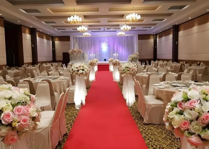 Western Grand Ratchaburi โรงแรม Ban Bang Kra