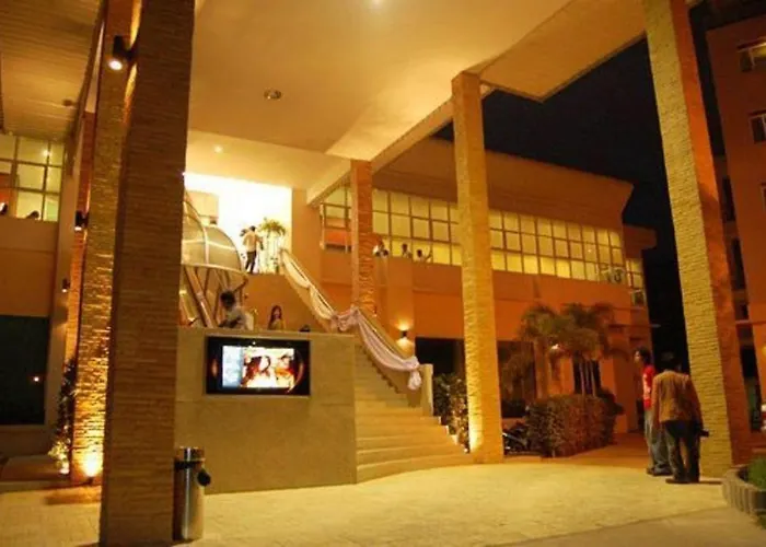 Western Grand Ratchaburi โรงแรม